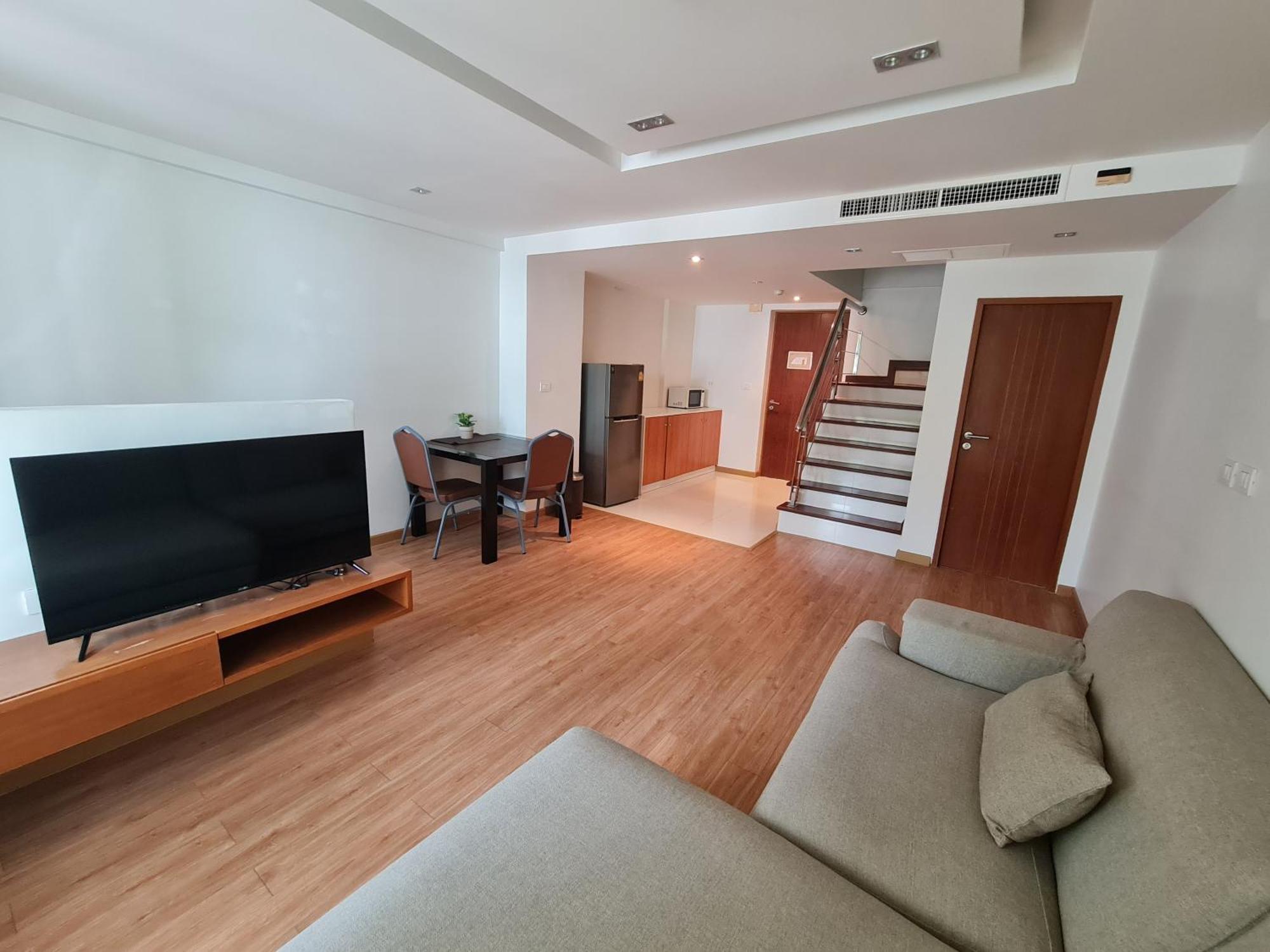 The Privilege Residence Patong Exterior photo