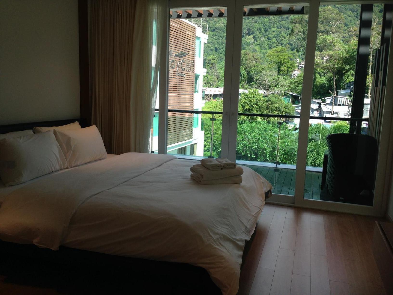 The Privilege Residence Patong Exterior photo