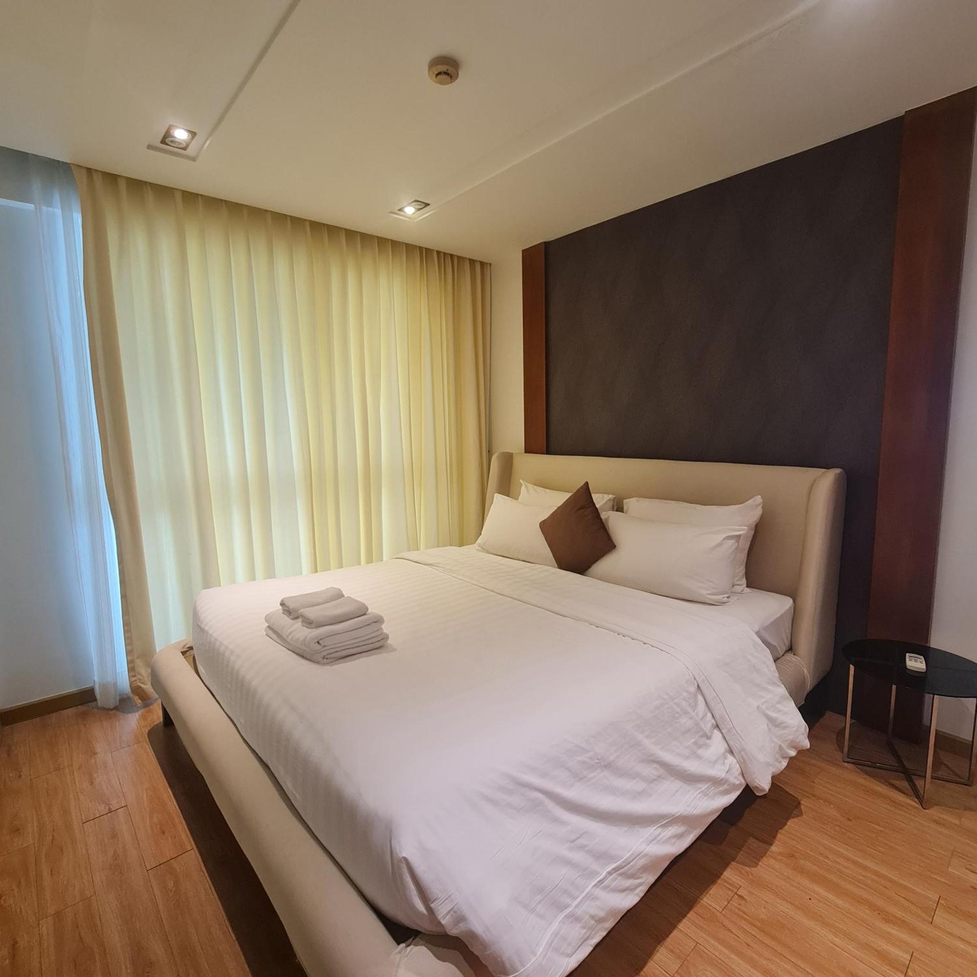 The Privilege Residence Patong Exterior photo
